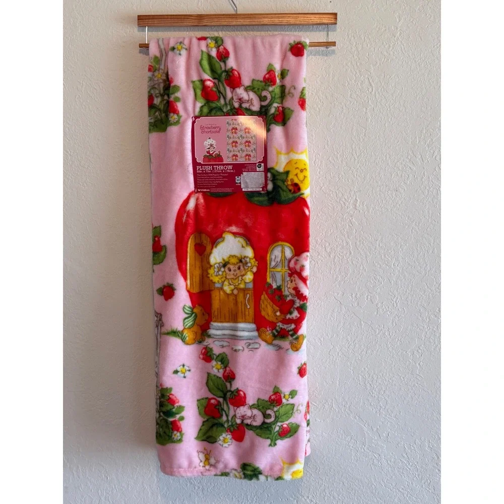 Jay Franco & Sons strawberry shortcake